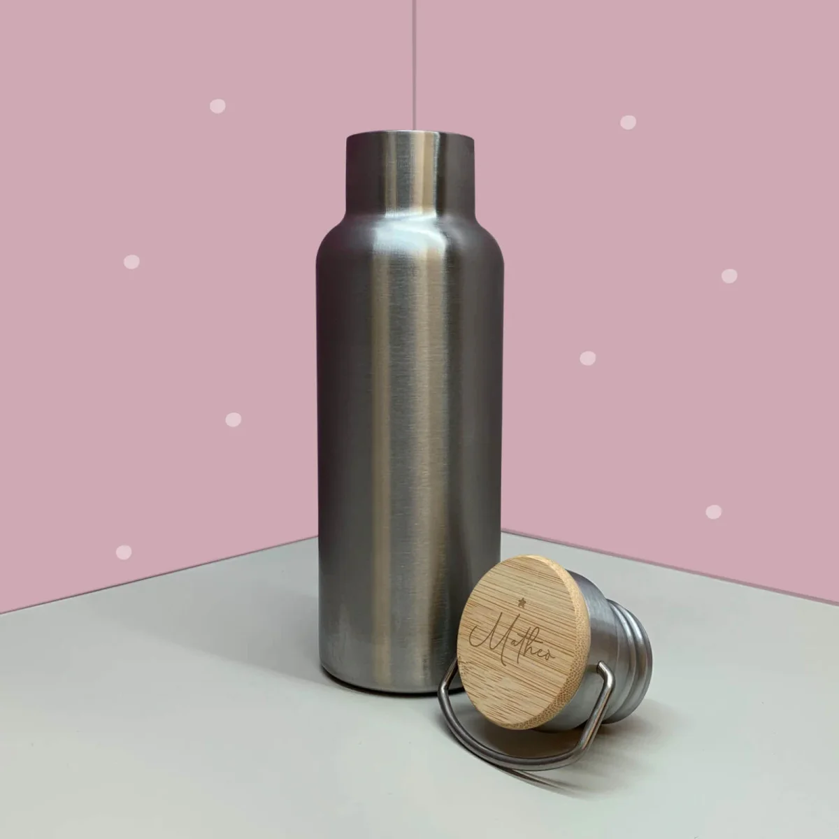 Trinkflasche „Stern“ 500 ml mit Bambusdeckel personalisiert Laser – Bild 2