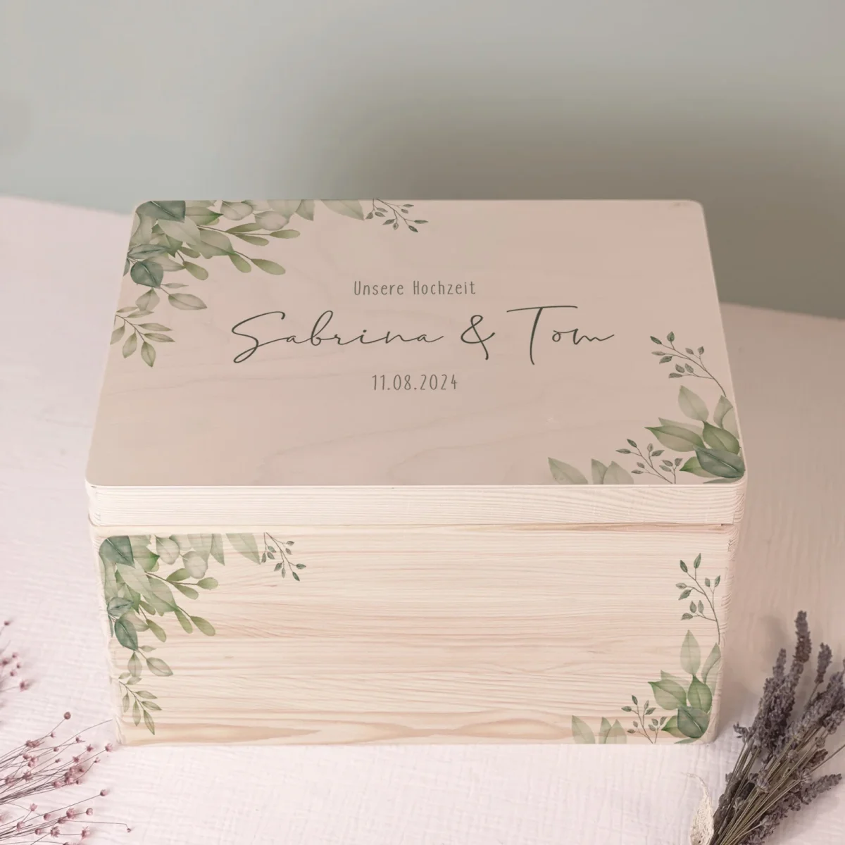 Erinnerungskiste zur Hochzeit „Blätter in der Ecke“ Aquarell personalisiert Druck – Bild 2