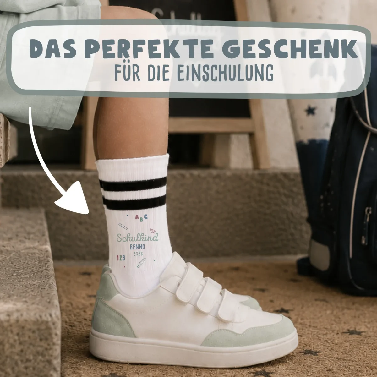 Socken für Kinder zur Einschulung „Schulkind Schreibschrift“ personalisiert Sublimation – Bild 7